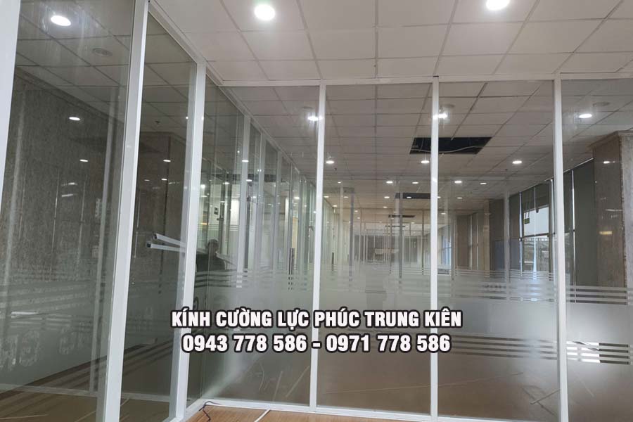 kính cường lực có an toàn không